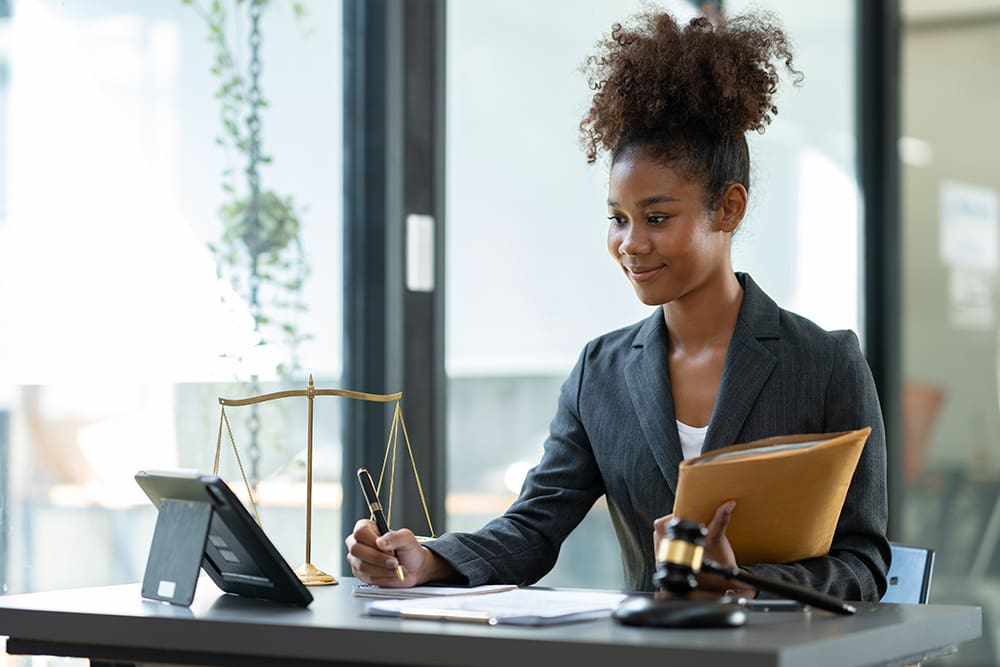 Lawyer websites - Neur SEO blog post